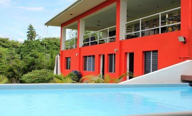 CASA DE CAMPO CON AMPLIO TERRENO EN SAN CARLOS