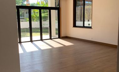 Homey and Spacious Brand New Modern House in Ayala Alabang