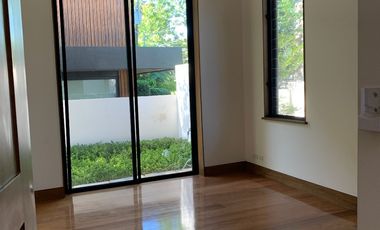 Homey and Spacious Brand New Modern House in Ayala Alabang