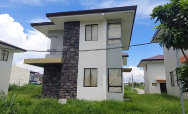 Cavite 3 bedroom HOUSE for sale in Vermosa Imus