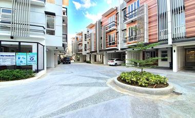 3 Storey Townhouse for sale in Congressional Quezon City Near Commonwealth located in a gated subdivision.