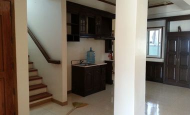 193 SQM ELEGANT HOUSE AND LOT FOR SALE IN MAHOGANY NEAR THE FORT BGC AM AURA 4 BEDROOM