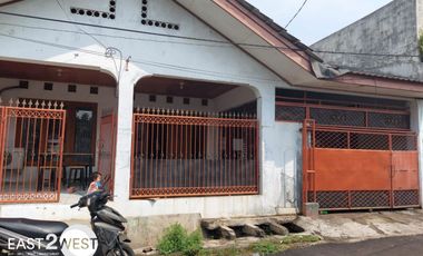 Dijual Rumah Jalan Keuangan Komplek Astek Lengkong Gudang Tangerang Selatan Murah Bagus Nyaman Lokasi Strategis Siap Huni