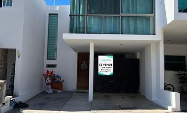 CASA EN VENTA EN FRACC. REAL DEL VALLE COTO 13 MAZATLNA SINALOA