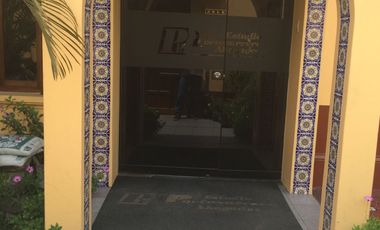 Casa para Oficina Administrativa en Alquiler o Venta en San Isidro