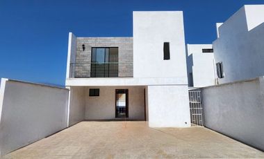 Casa nueva en MONTES DE XALAPA  con jardín, 3 recamaras