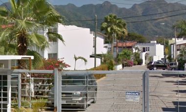 Oportunidad de Remate Bancario en Calle Bolivia 176, Paseo de La Ribera, Puerto Vallarta-Jal.