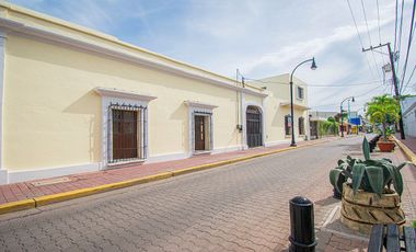 VENTA- ¡Joya Histórica en el Centro Histórico de Mazatlán!