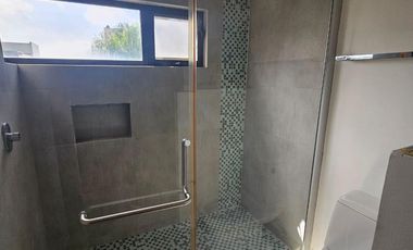 Casa en Venta San Jeronimo, en fraccionamiento privado.