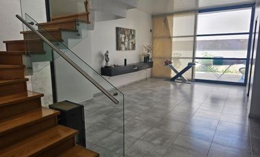 Casa en Venta San Jeronimo, en fraccionamiento privado.