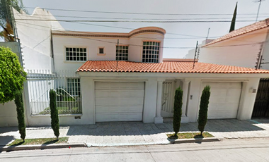 CASA EN VENTA EN JARDINES DE SAN FRANCISCO, GUANAJUATO