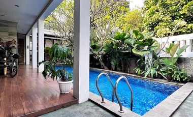 Rumah MEWAH Tropis Dijual Di Kemang Jakarta Selatan