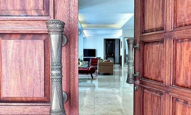 Rumah MEWAH Tropis Dijual Di Kemang Jakarta Selatan