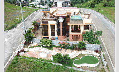 MODERN MANSION FOR SALE IN THE PEAK AT HAVILA RIZAL OVERLOOKING MANILA