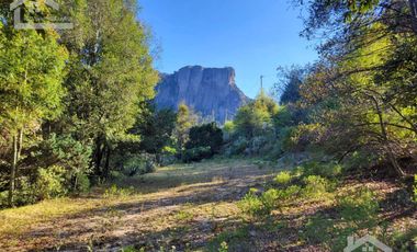 TERRENO CON VISTA PANORÁMICA HACIA LAS ROCAS LA TANDA EN MINERAL DEL CHICO