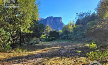 TERRENO CON VISTA PANORÁMICA HACIA LAS ROCAS LA TANDA EN MINERAL DEL CHICO