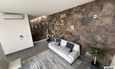 CASA EN RENTA, EL MOLINO RESIDENCIAL, AMUEBLADA, ALBERCA, 5 REC CON VESTIDOR Y BAÑO