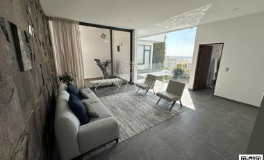 CASA EN RENTA, EL MOLINO RESIDENCIAL, AMUEBLADA, ALBERCA, 5 REC CON VESTIDOR Y BAÑO