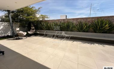 CASA EN RENTA, EL MOLINO RESIDENCIAL, AMUEBLADA, ALBERCA, 5 REC CON VESTIDOR Y BAÑO