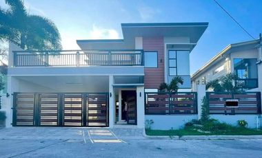 4BR House at Timog Park Subd.
