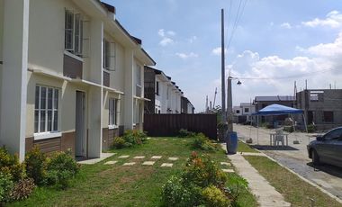 The 2-Bedroom Townhouse in Pearl Residences in Tanza