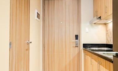 SHORETWO14XXT3: For Rent Fully furnished 1BR with Balcony in Shore 2 Residences