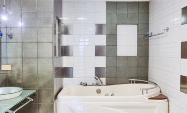 Rare Ritz Tower with Urdaneta View Condo Unit For Sale!