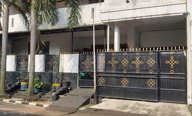 Rumah Luas 7 Kamar Di Bintaro Tangerang Selatan