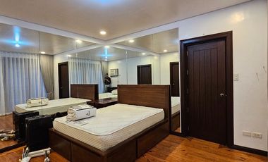 4 Bedroom House with Swimming pool for Rent in San Lorenzo Village Makati City