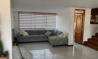 VENTA PENTHOUSE DÚPLEX  ÁREA 188m2, Loma de los Bernal