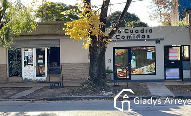 Casa Con Locales Comerciales (verónica, Partido De Punta Indio).
