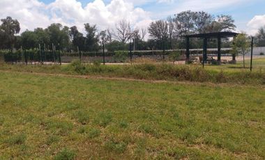 OPORTUNIDAD LUGAR DE EVENTOS CON VIÑEDO EN ZONA CAMPESTRE CERCA AL RIO LAJA EN UNA ZONA CON BASTANTE AGUA EN SAN MIGUEL DE ALLENDE,GTO