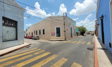 SE RENTA EDIFICIO EN EL CENTRO