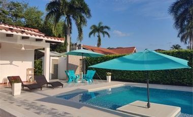 Casa Campestre en Alquiler Vacacional en Ricaurte- Cundinamarca