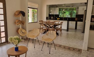 Casa Campestre en Alquiler Vacacional en Ricaurte- Cundinamarca
