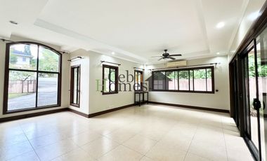 4-Bedroom House with Pool in North Town Homes for Rent
