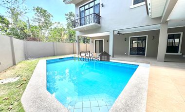 4-Bedroom House with Pool in North Town Homes for Rent