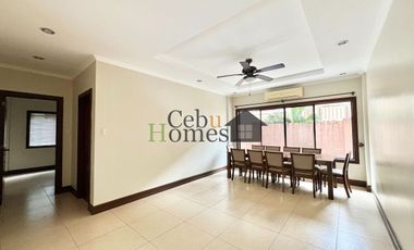 4-Bedroom House with Pool in North Town Homes for Rent