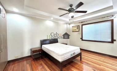 4-Bedroom House with Pool in North Town Homes for Rent