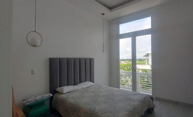 Samborondon, Renta de Hermosa Casa 4 Dorm con Piscina y Vista Al Lago