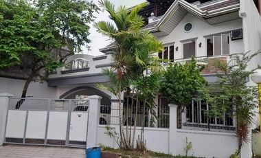 5BR House and Lot for Sale in Brgy Pinagbuhatan, Pasig City