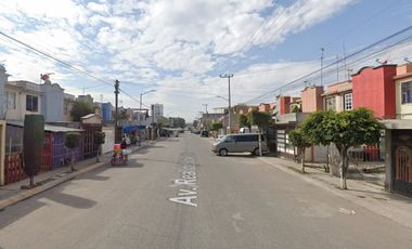 ¡¡Vive en Elegante e inigualable casa en remate en Col. Acolman, Tepexpan, Edomex!!