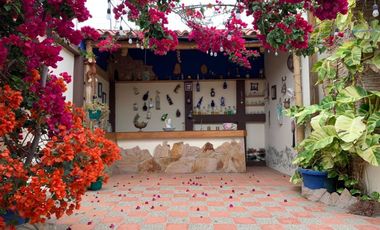 Casa de Venta en Urbanización Manta 2000, Manta, Manabí, Ecuador