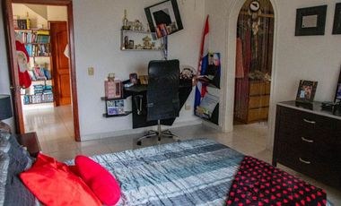 Casa de Venta en Urbanización Manta 2000, Manta, Manabí, Ecuador