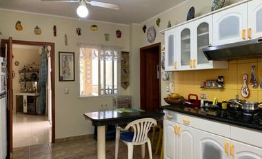 Casa de Venta en Urbanización Manta 2000, Manta, Manabí, Ecuador