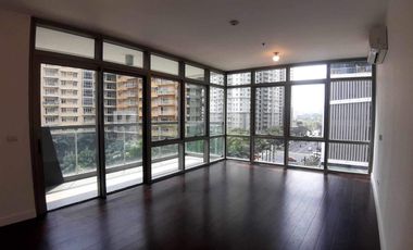 4BR CORNER UNIT IN EAST GALLERY PLACE FOR RENT/SALE