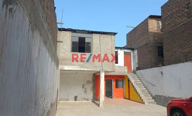 Venta y/o Alquiler de Terreno en Zarate - San Juan de Lurigancho.