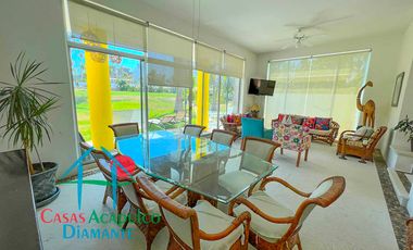 Casa en renta vacacional con alberca privada y vista al campo de golf