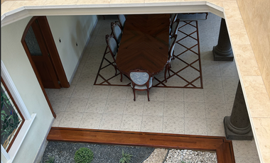 HERMOSA CASA EN EXCLUSIVO FRACCIONAMIENTO EN SAN FCO DEL RINCON