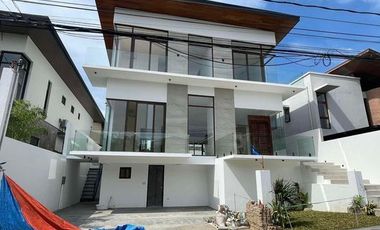 5BR House and Lot for Sale at Alabang Hills Village